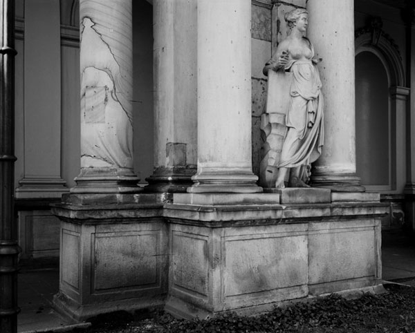 Statue and Columns, Heinrich von Kleist Park