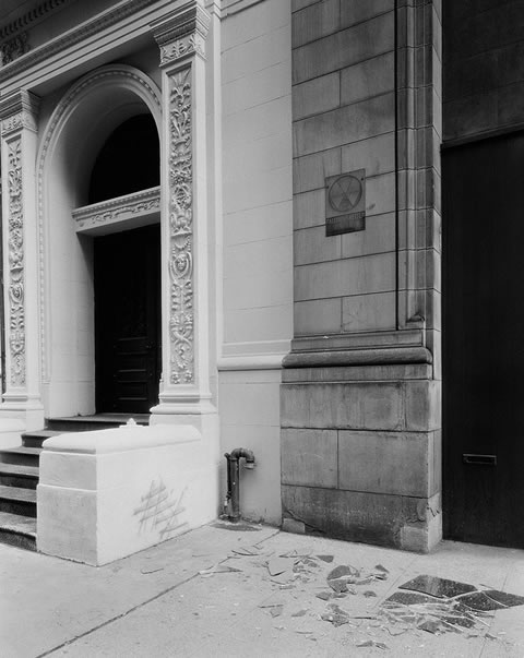Williamsburg Savings Bank, Wall Street	1984